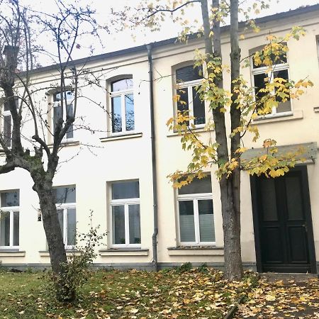 Wohlfuehl-Oase Mitten In Der Stadt - Garten, Grill, Netflix Und Drucker Lipsk Zewnętrze zdjęcie